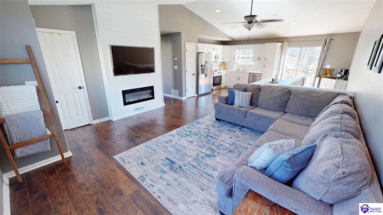 1304 Amanda Jo Drive