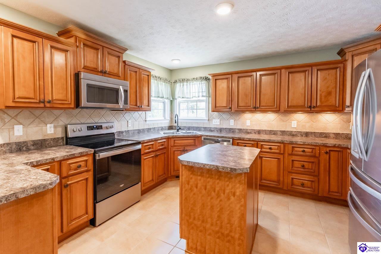 700 Pine Valley Drive