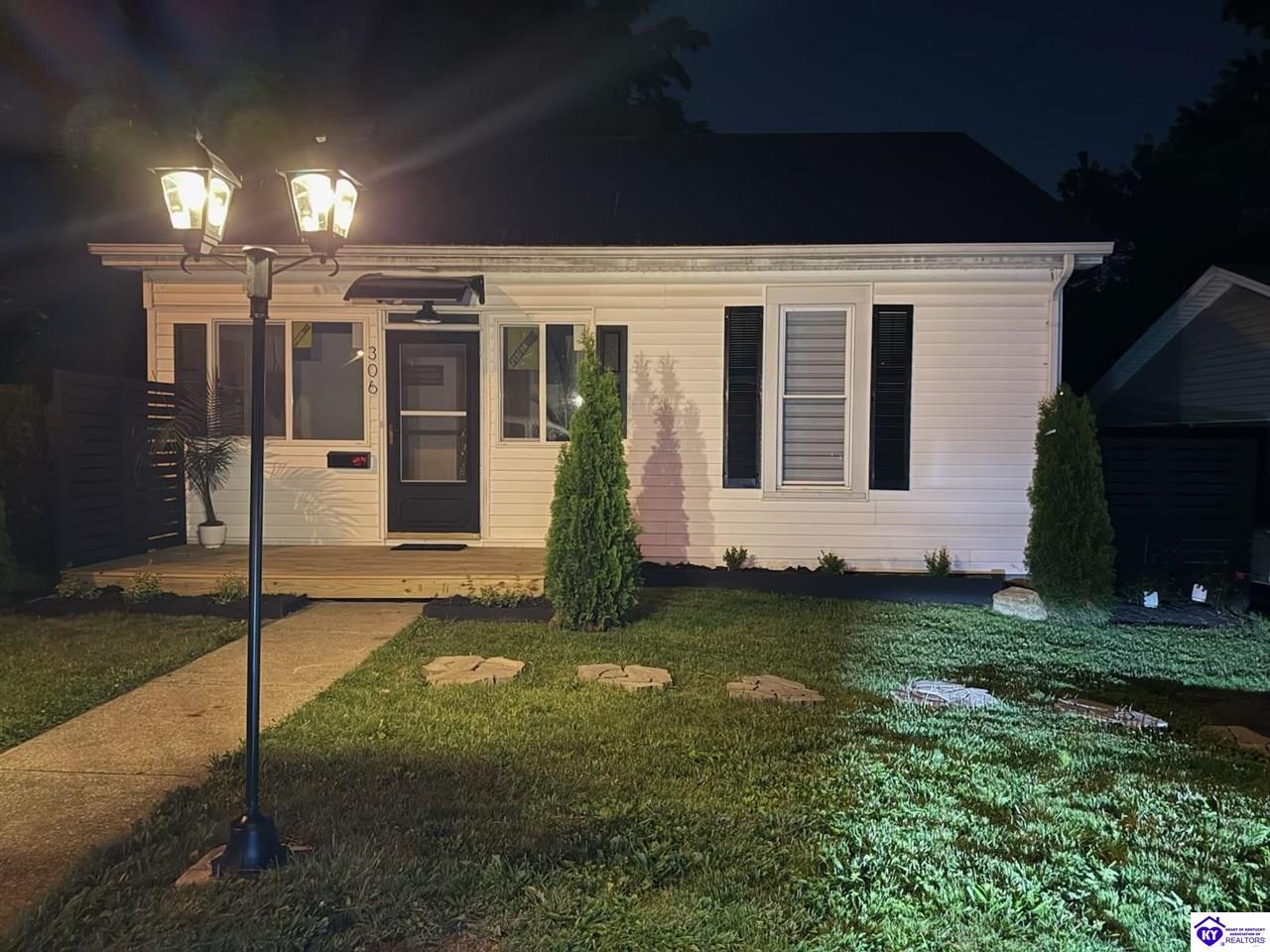 306 Hardin Street