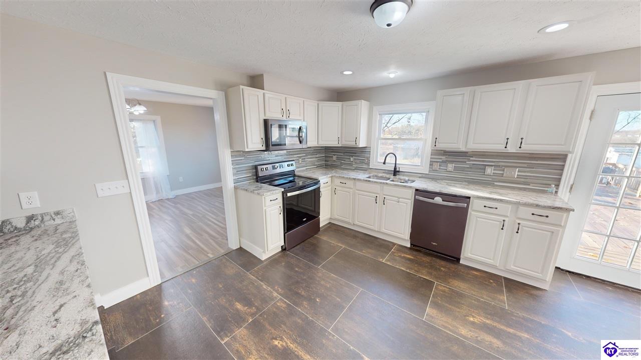 818 Otter Creek Road