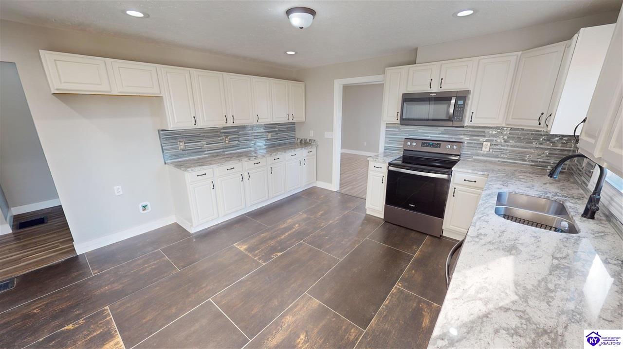 818 Otter Creek Road