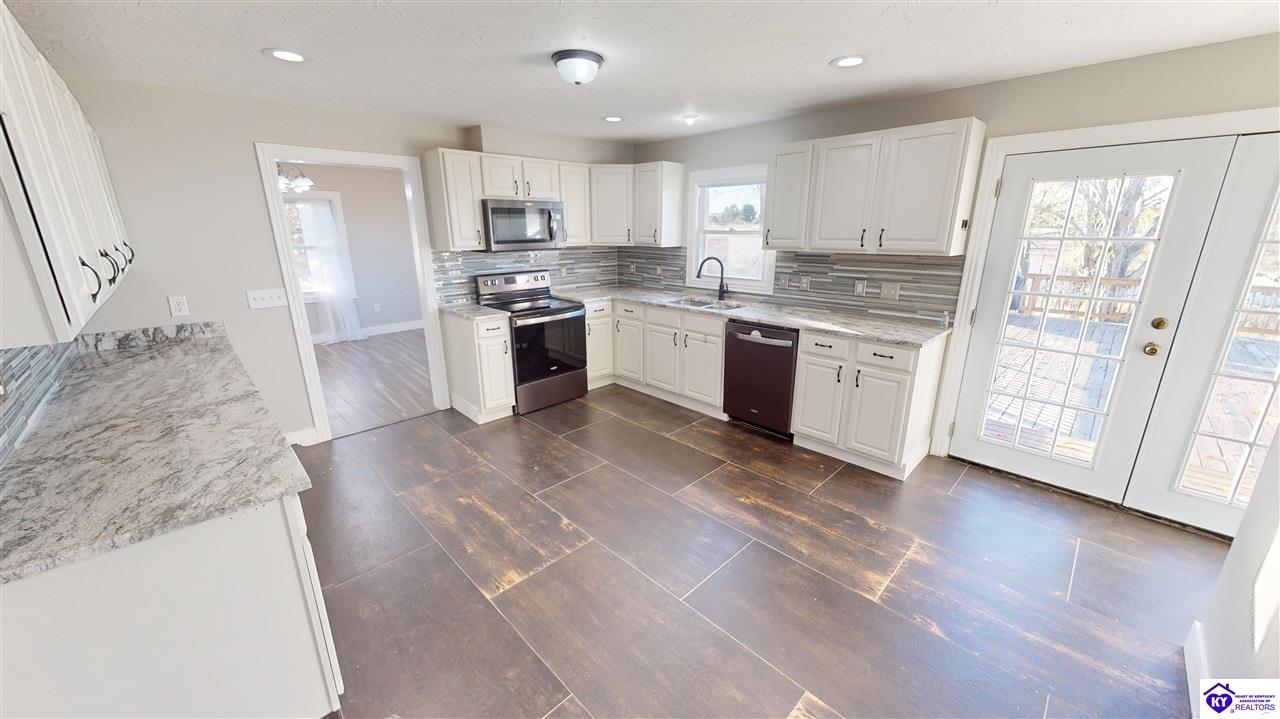 818 Otter Creek Road