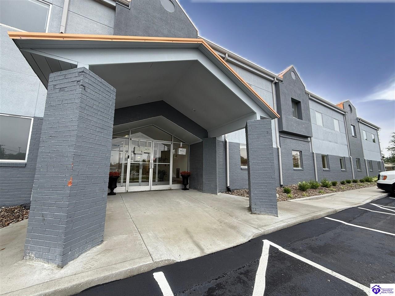 1230-212 Woodland Drive