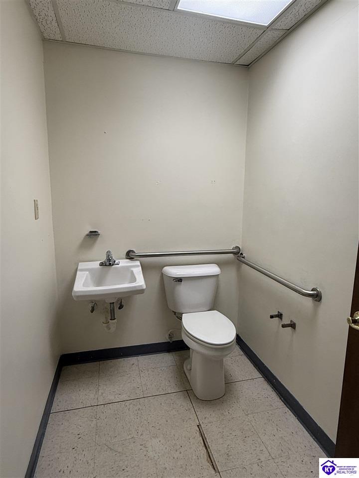 1230-209 Woodland Drive