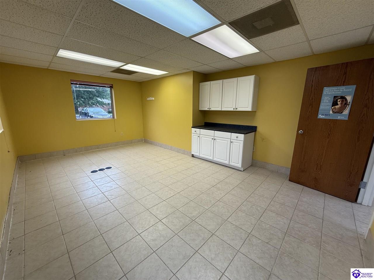 1230-115 Woodland Drive
