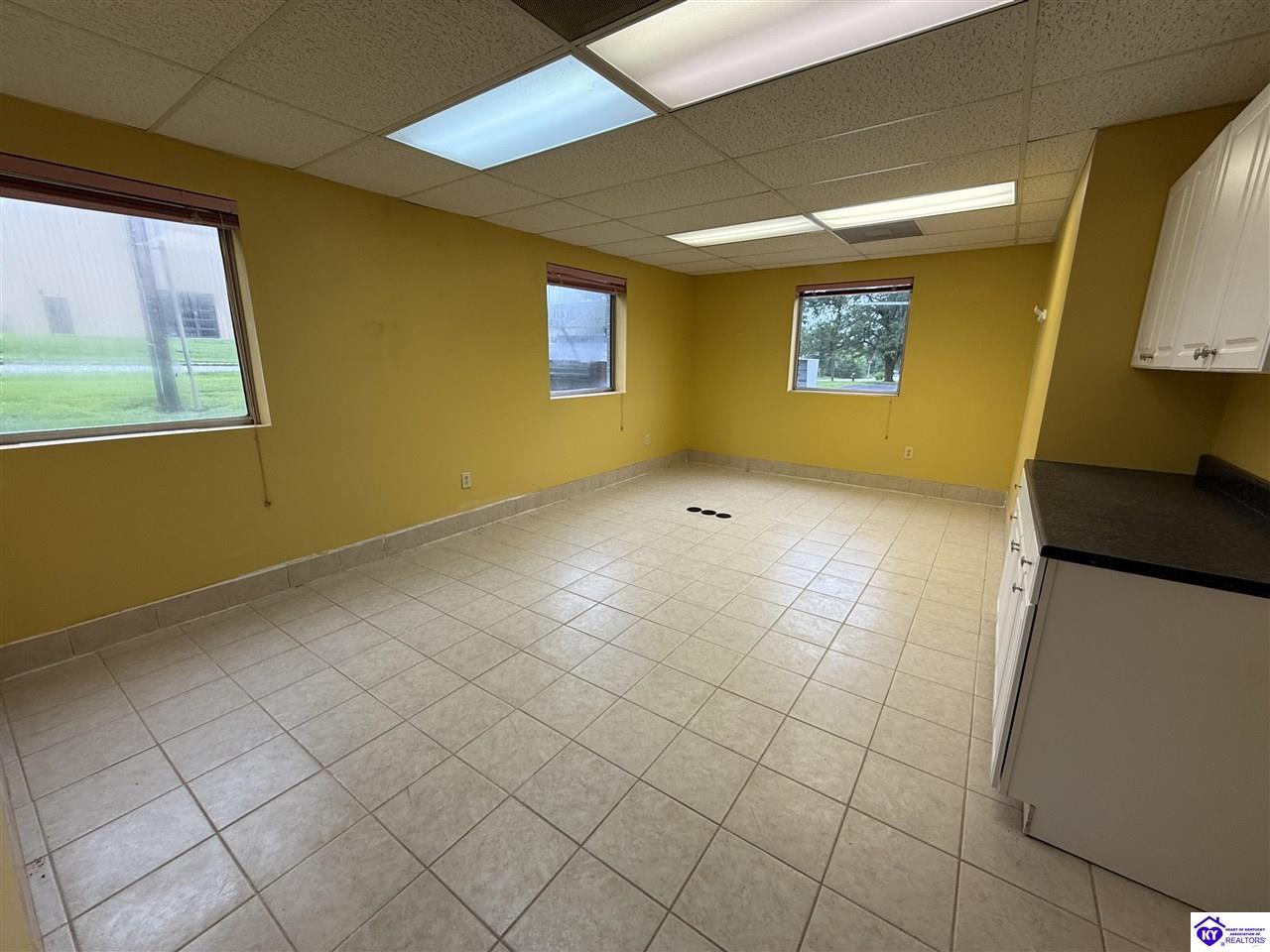 1230-115 Woodland Drive