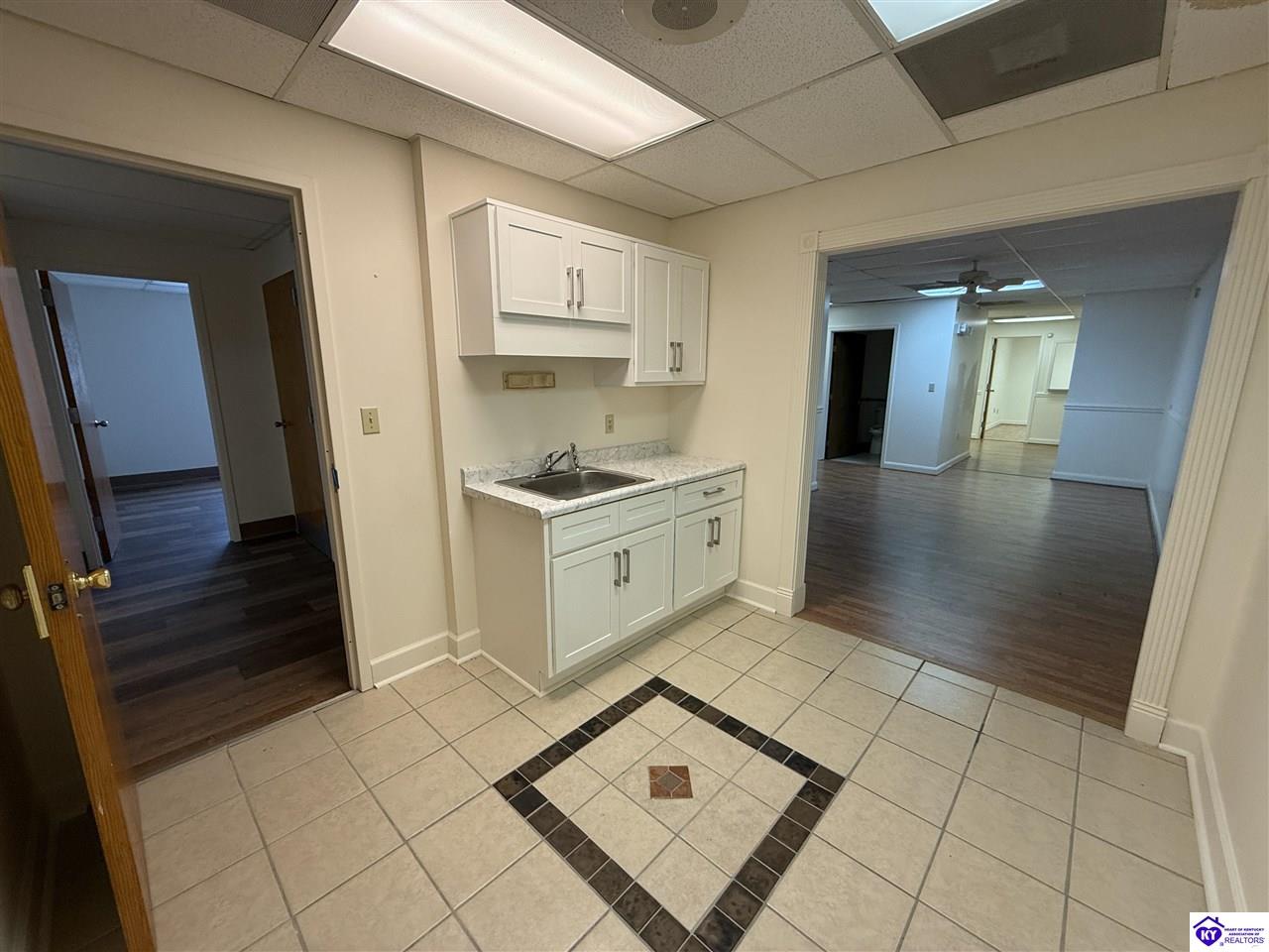 1230-116 Woodland Drive
