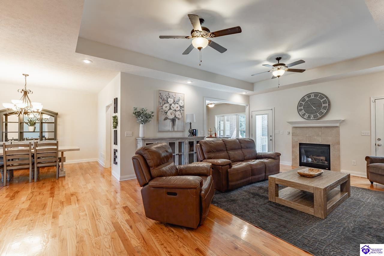 578 Deer Run Way