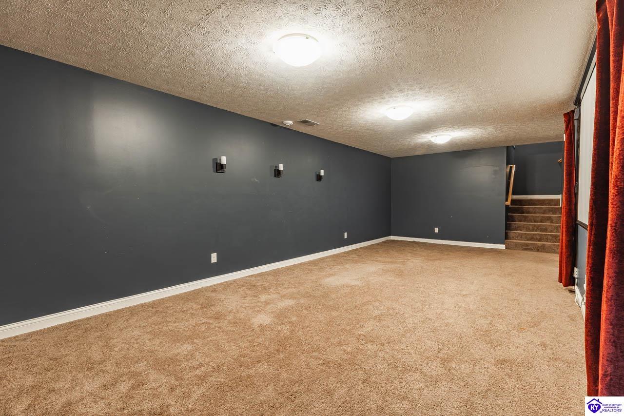 578 Deer Run Way