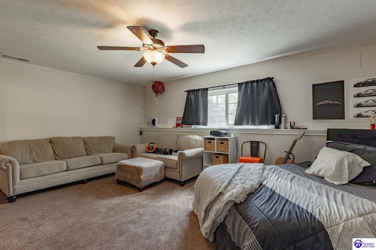 578 Deer Run Way