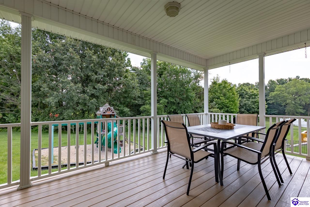578 Deer Run Way