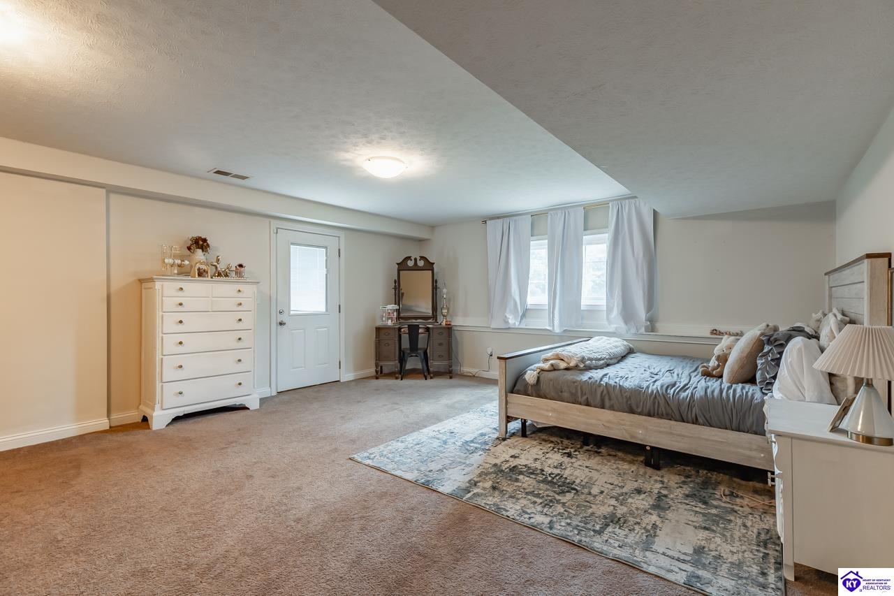578 Deer Run Way