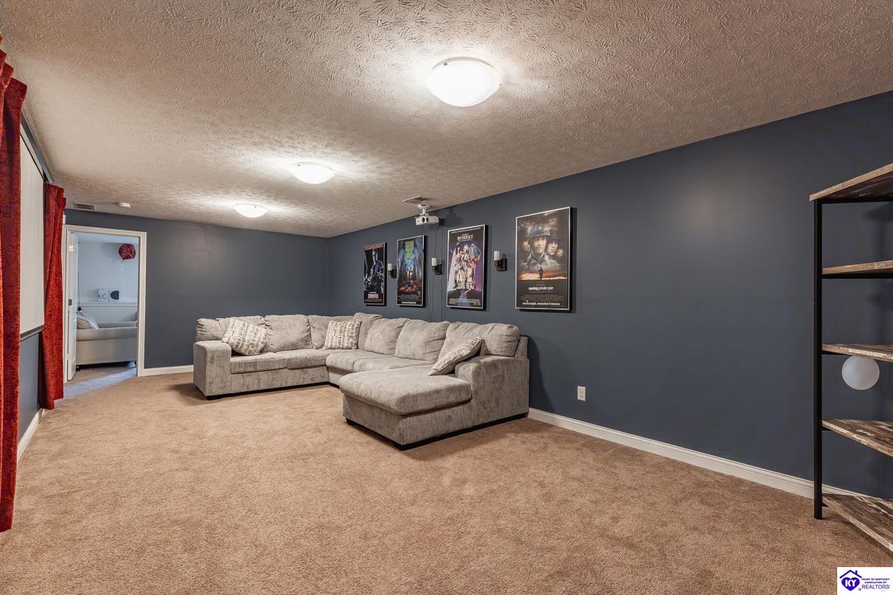 578 Deer Run Way