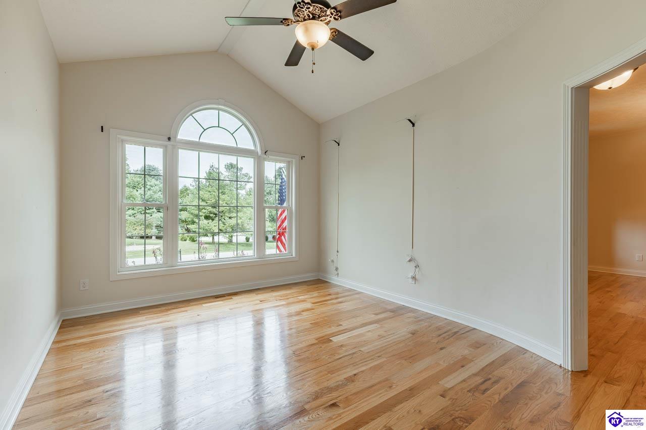 578 Deer Run Way