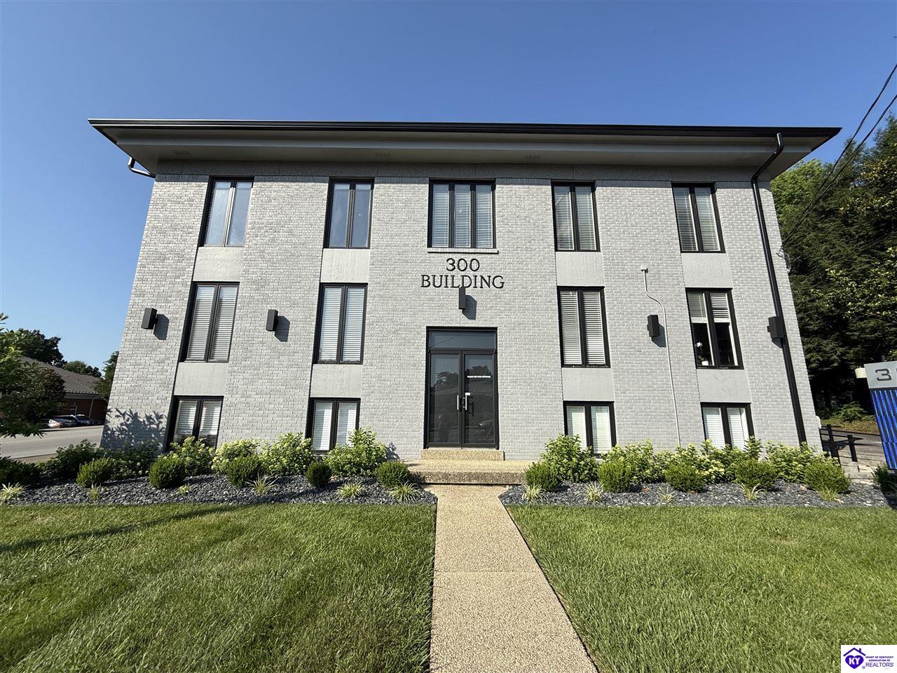 300 W Dixie Avenue