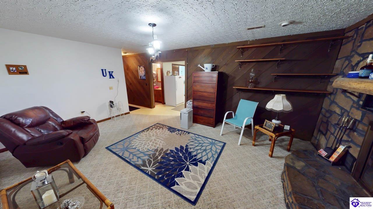 2149 Shrewsbury Road