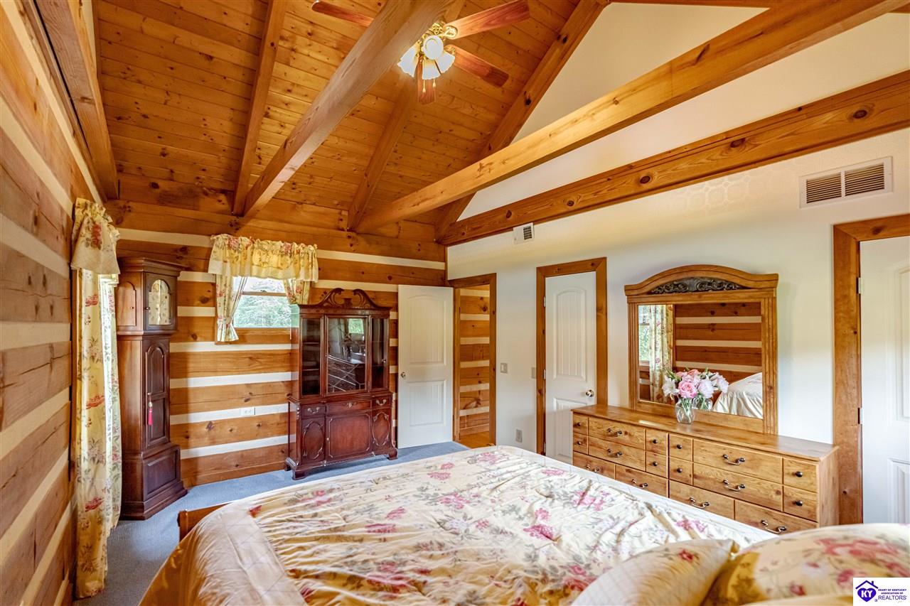 5846 Valley Creek Road