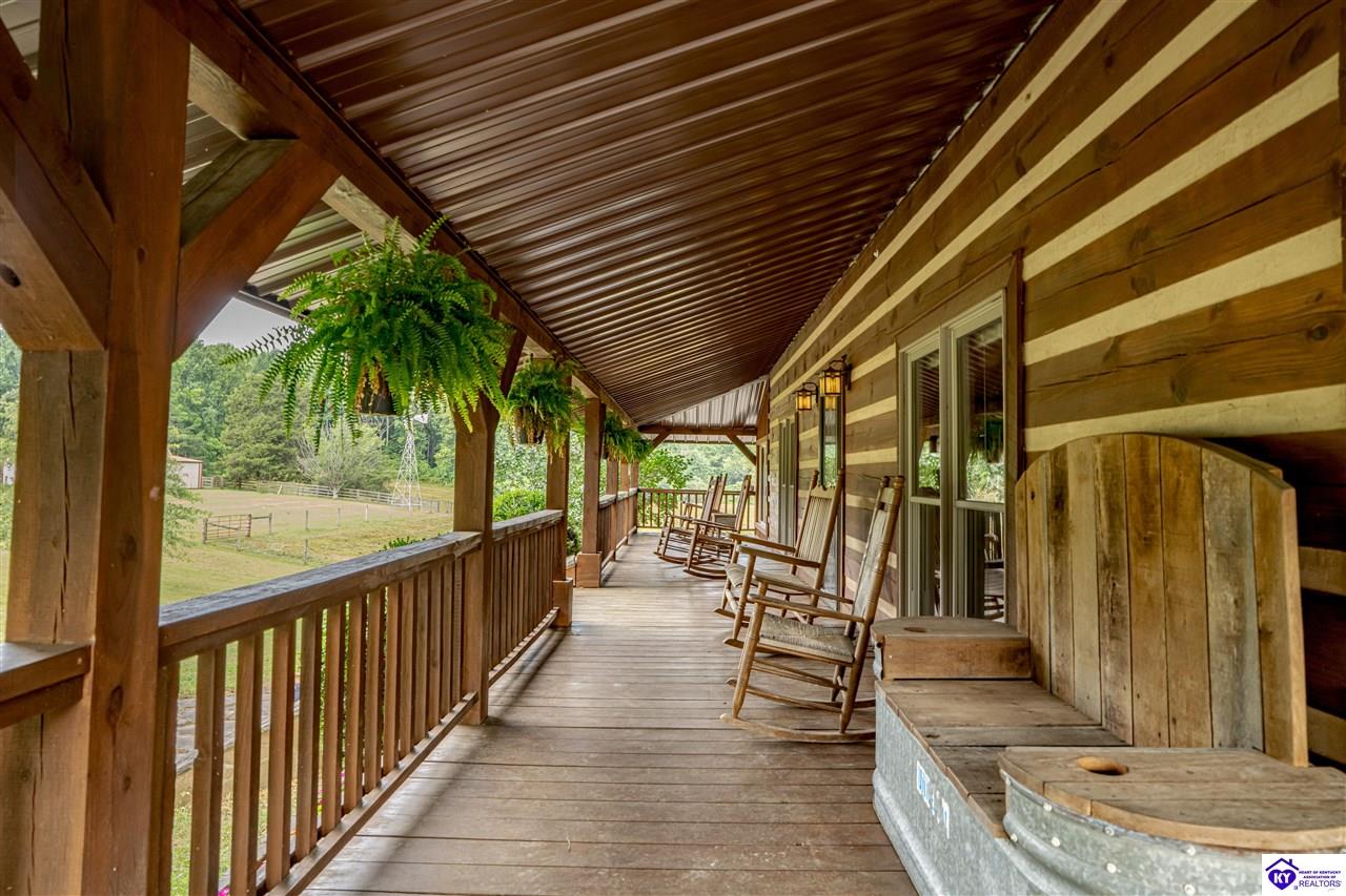 5846 Valley Creek Road