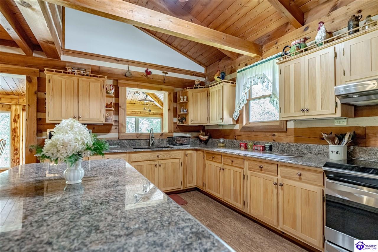 5846 Valley Creek Road