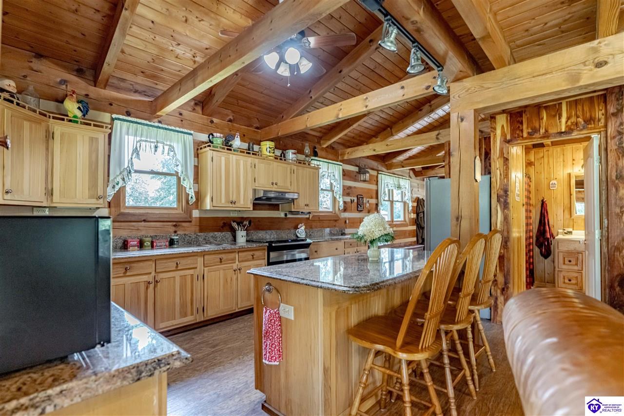 5846 Valley Creek Road