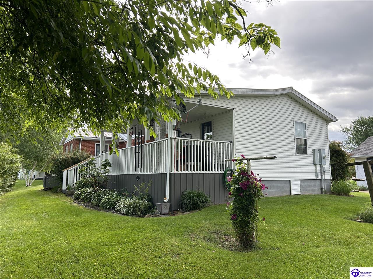 1445 Campbellsville Road