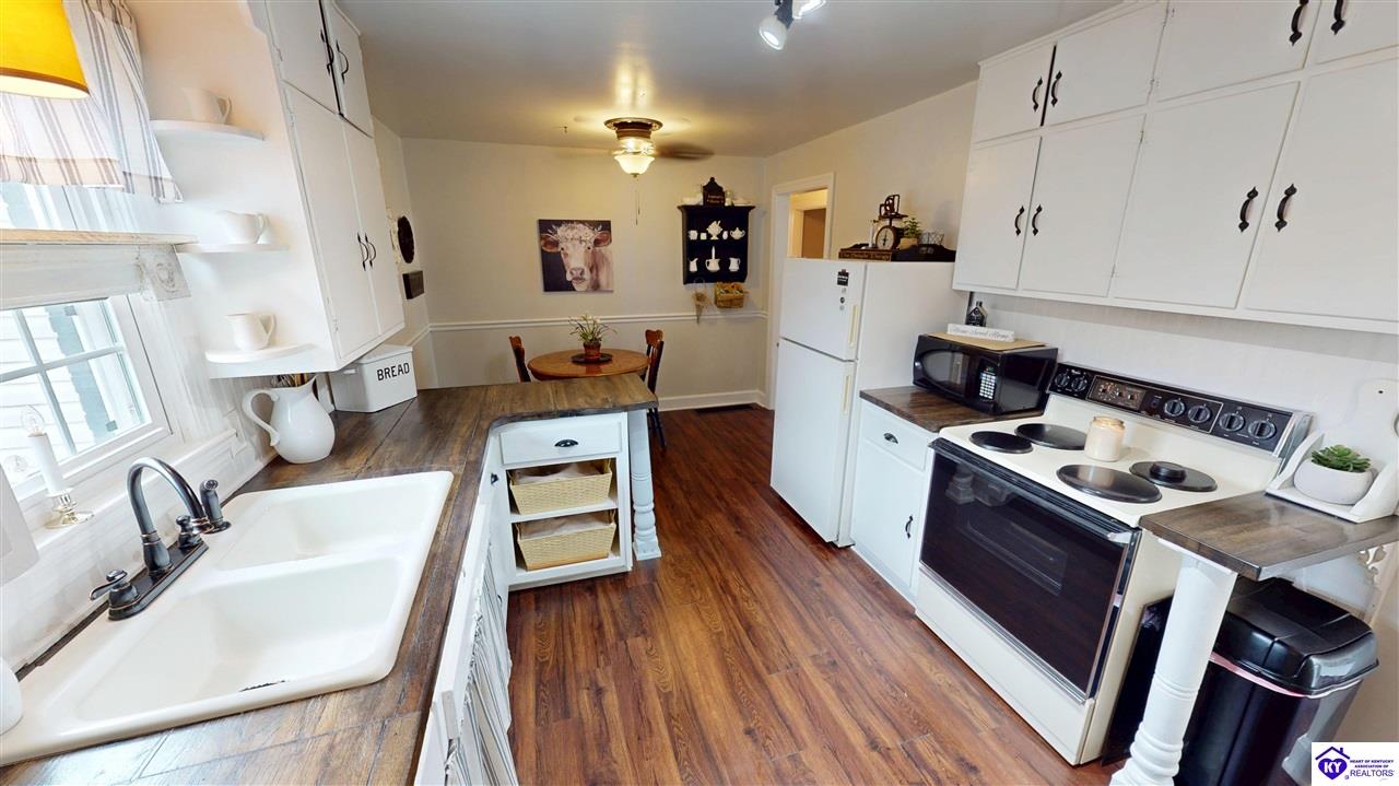 1445 Campbellsville Road