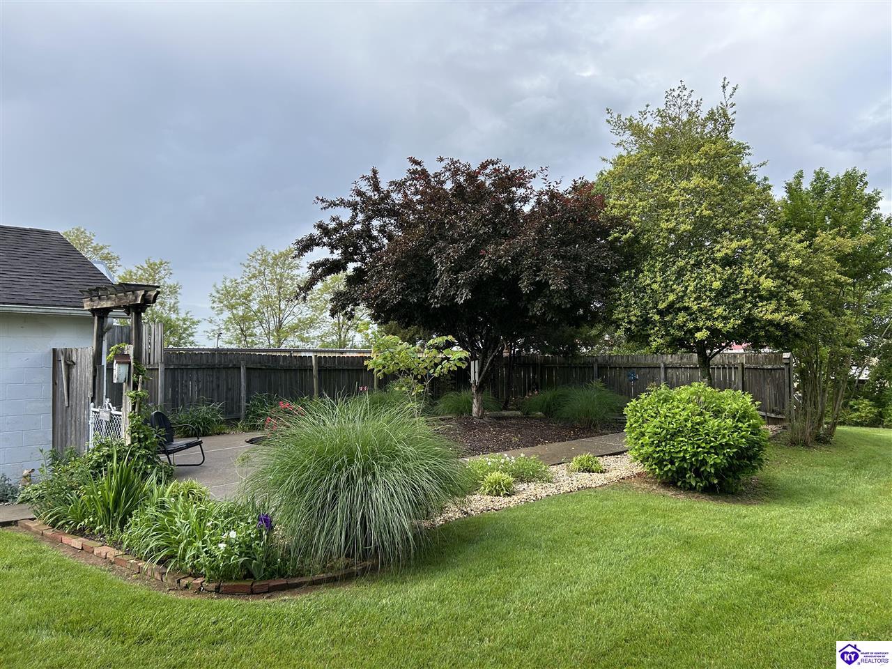 1445 Campbellsville Road