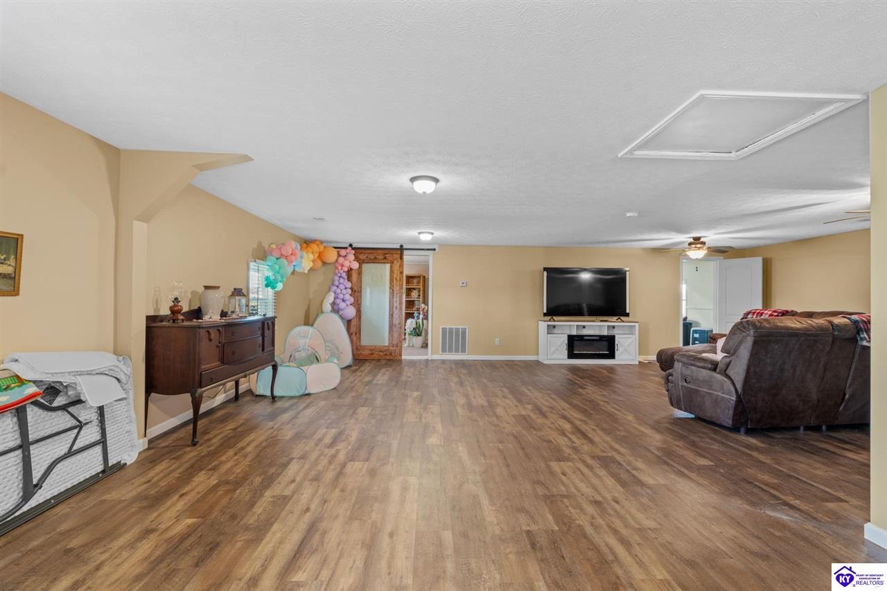 11324 Rineyville Road