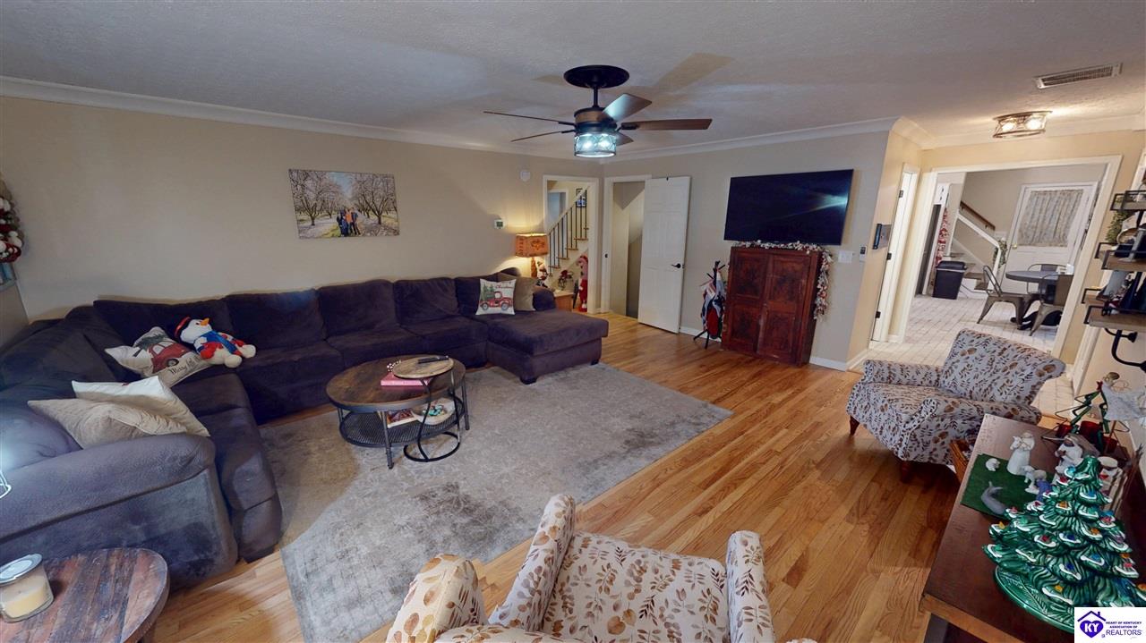 108 Overall Phillips Road