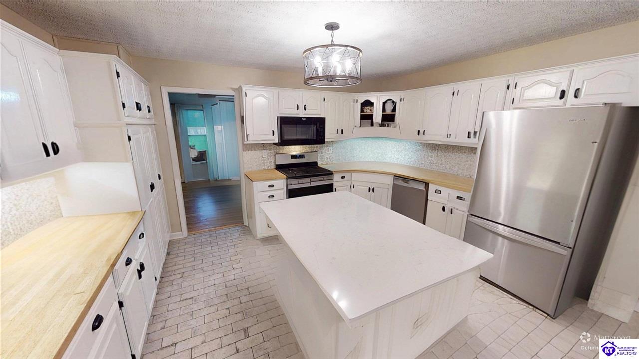 108 Overall Phillips Road