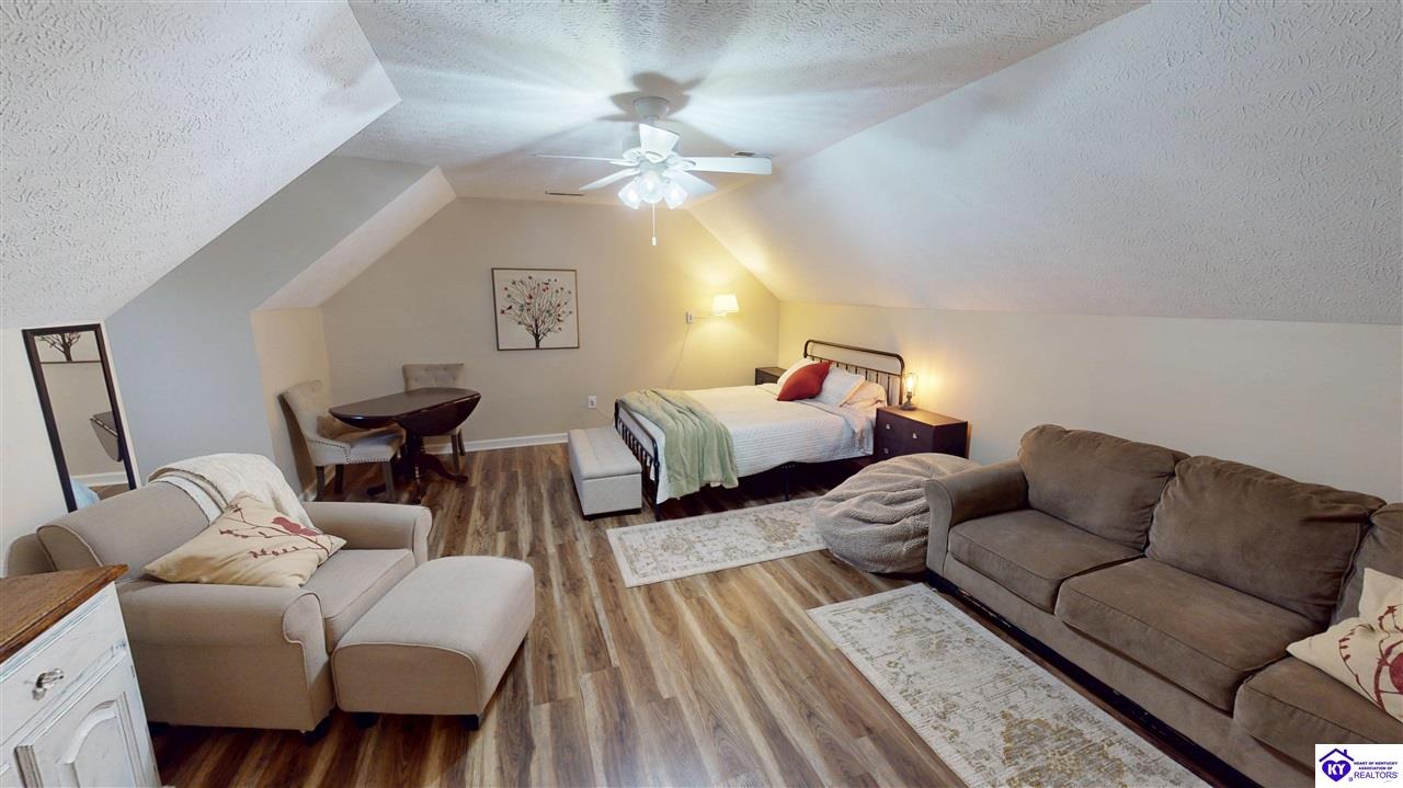 108 Overall Phillips Road