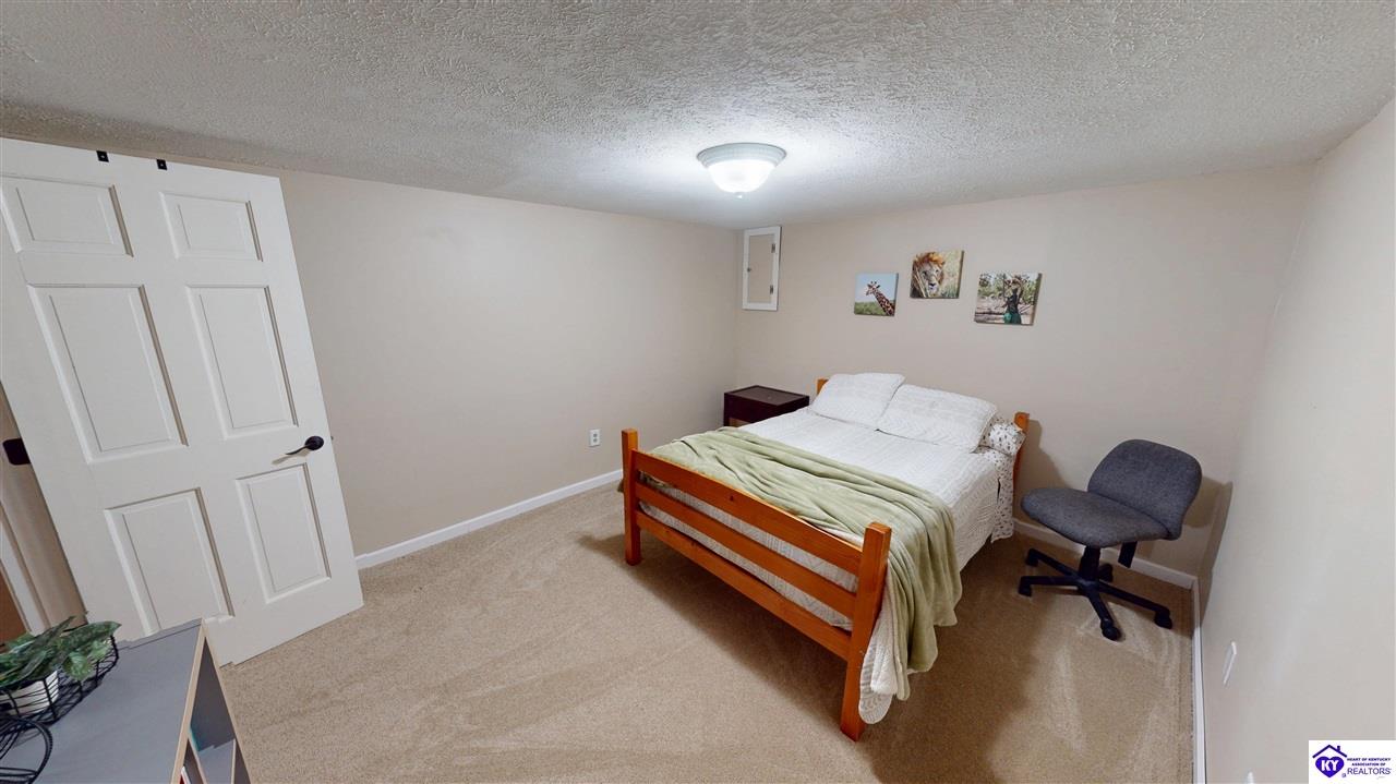 108 Overall Phillips Road