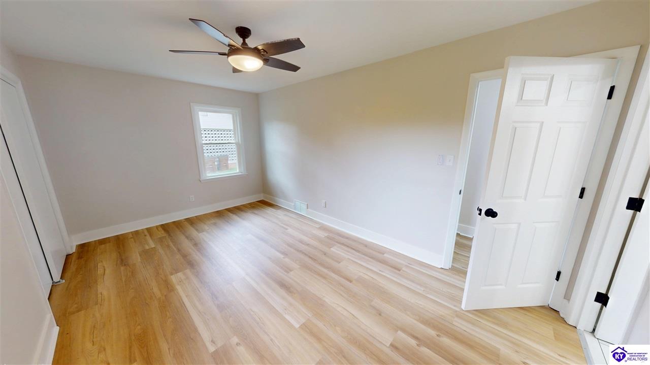 301 Edgewood Avenue