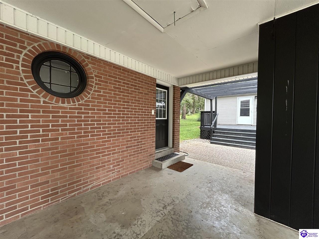301 Edgewood Avenue