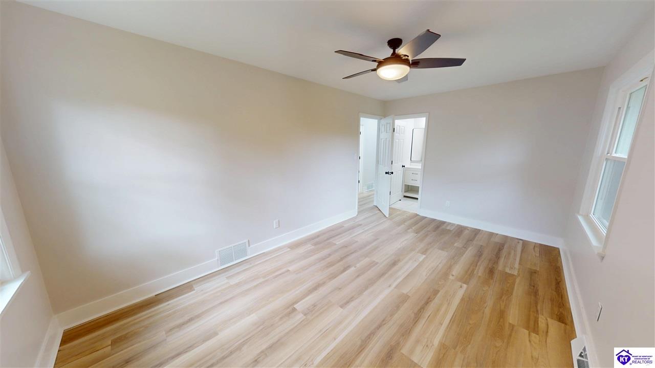 301 Edgewood Avenue