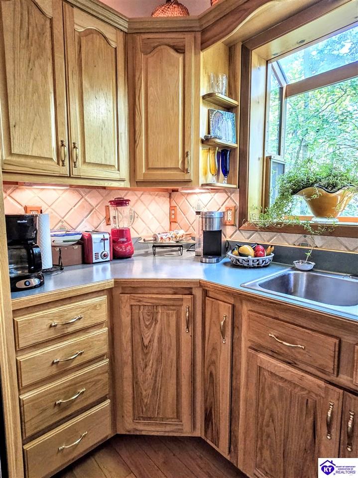 78 Hickory Hills Court