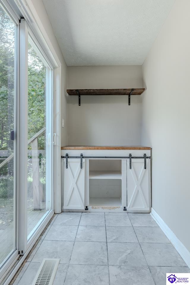 343 Meadowview Drive