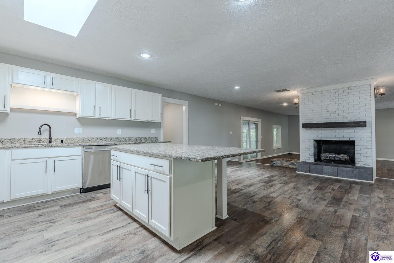 343 Meadowview Drive