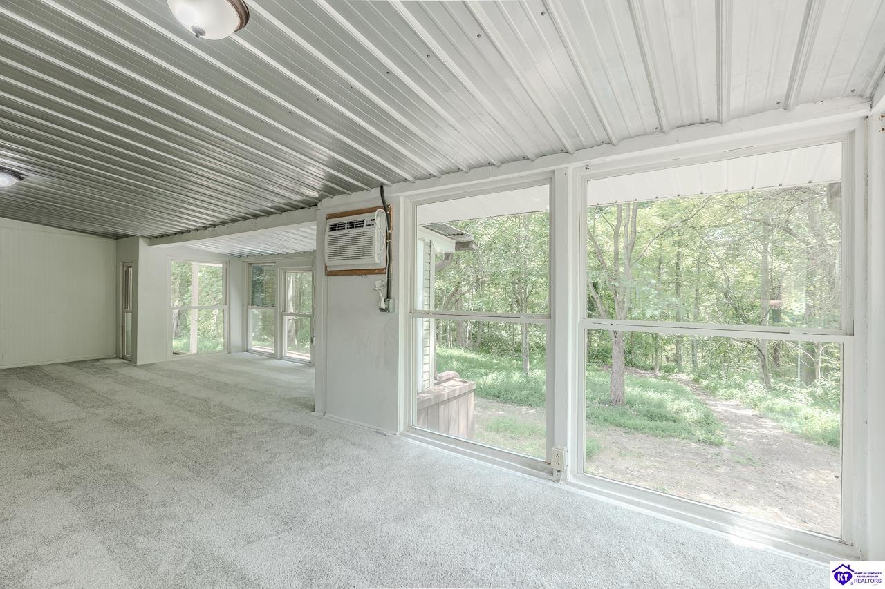 343 Meadowview Drive