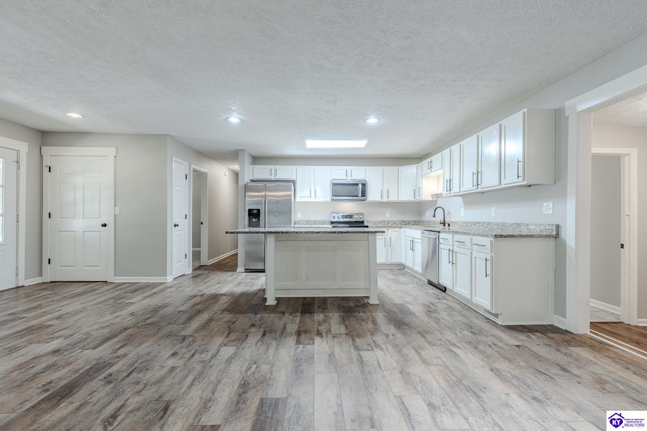 343 Meadowview Drive