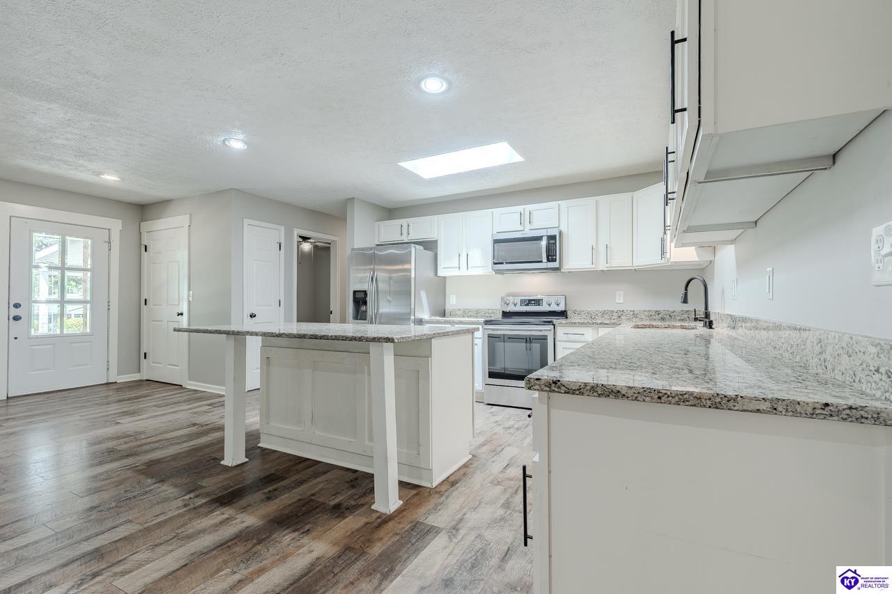 343 Meadowview Drive