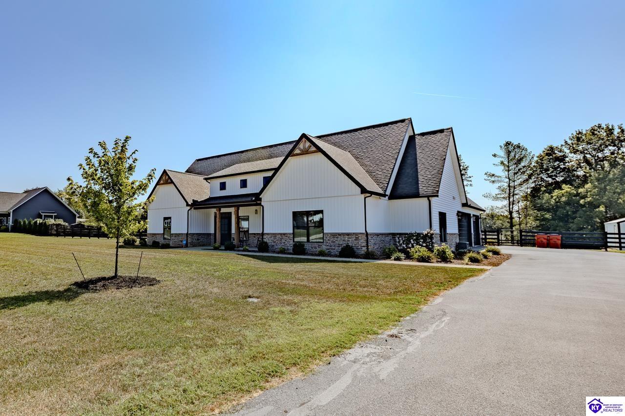 231 Marian Court