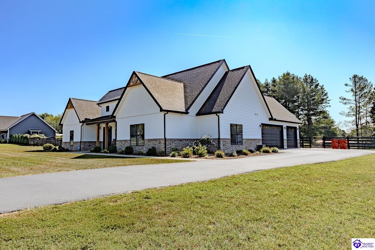 231 Marian Court