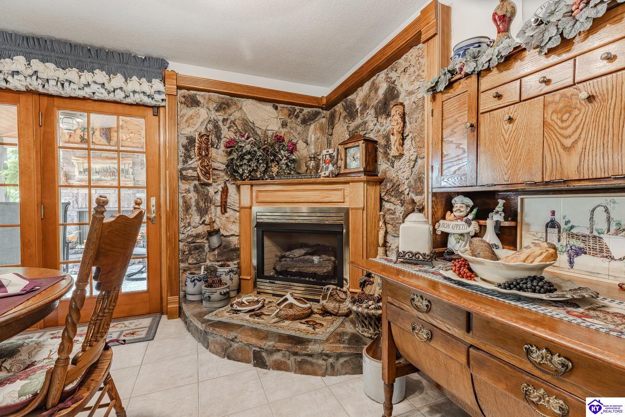696 Pine Valley Drive