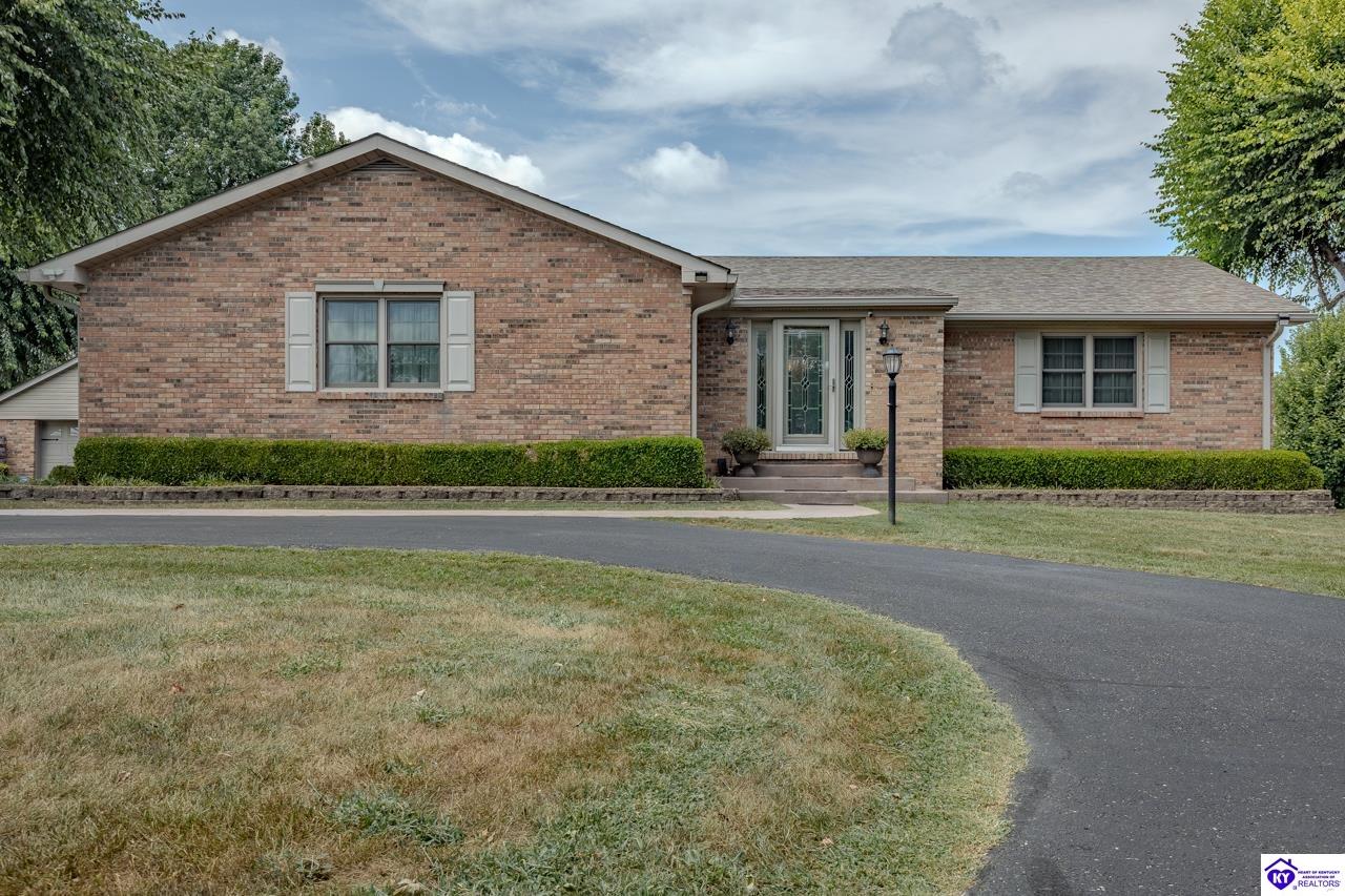 696 Pine Valley Drive