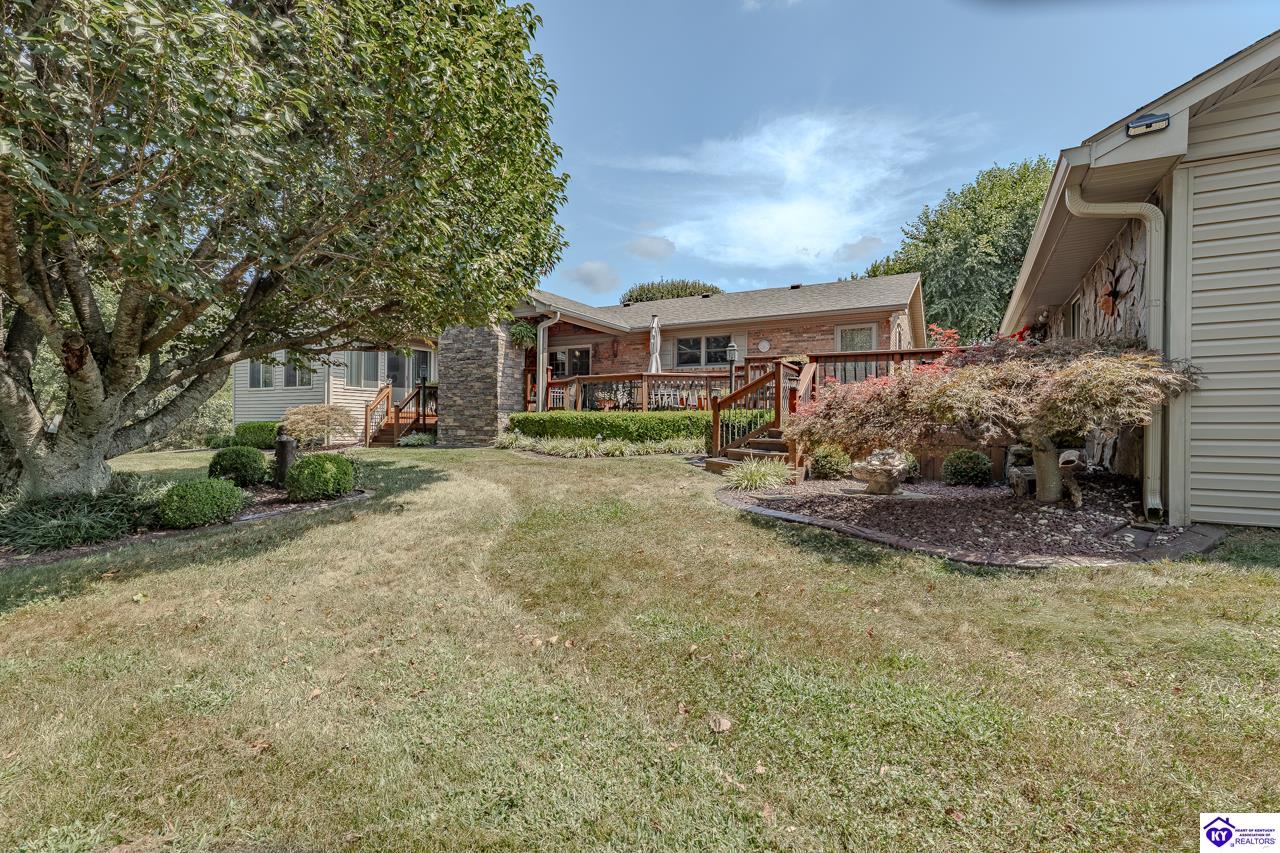 696 Pine Valley Drive