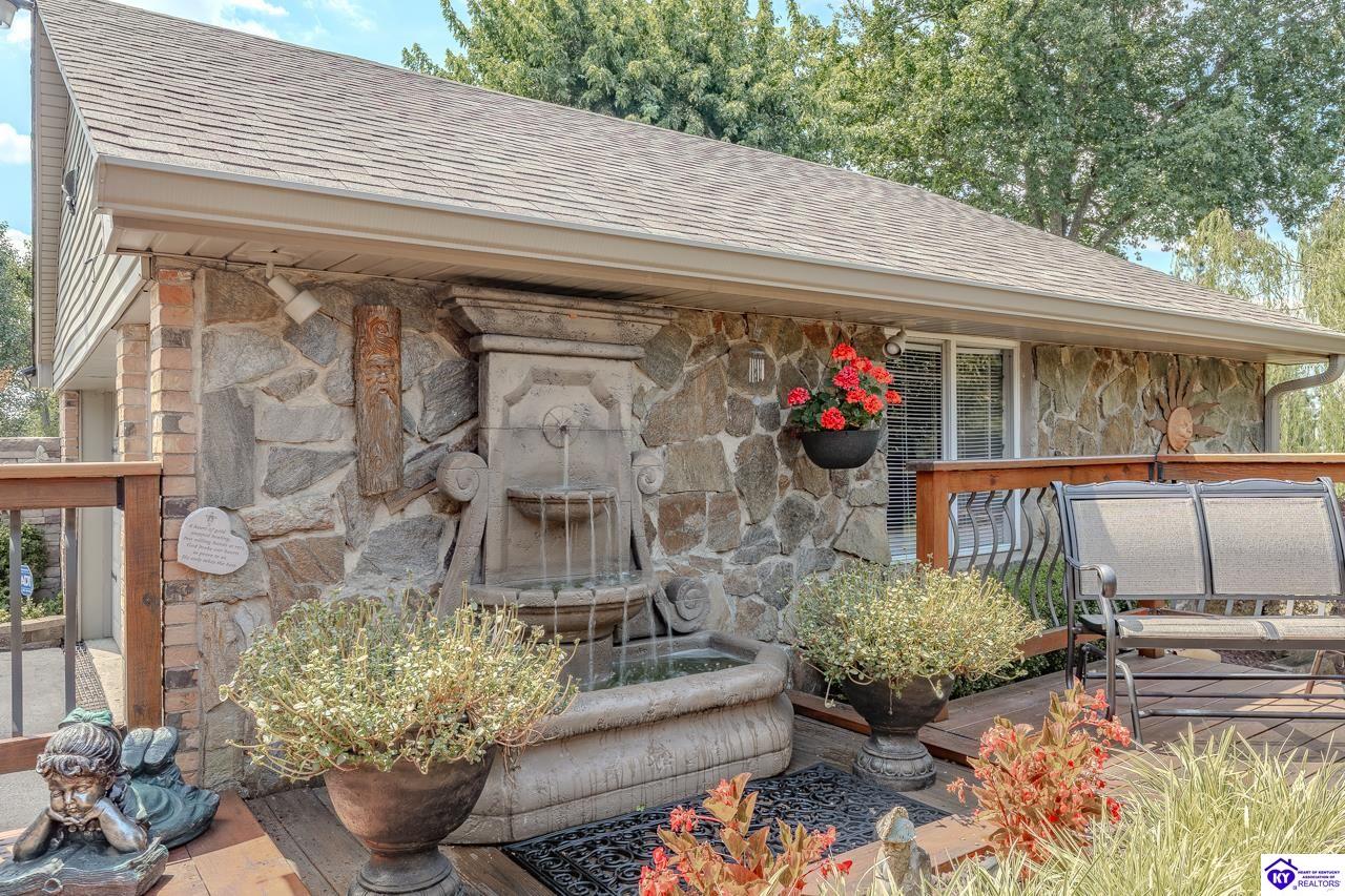696 Pine Valley Drive
