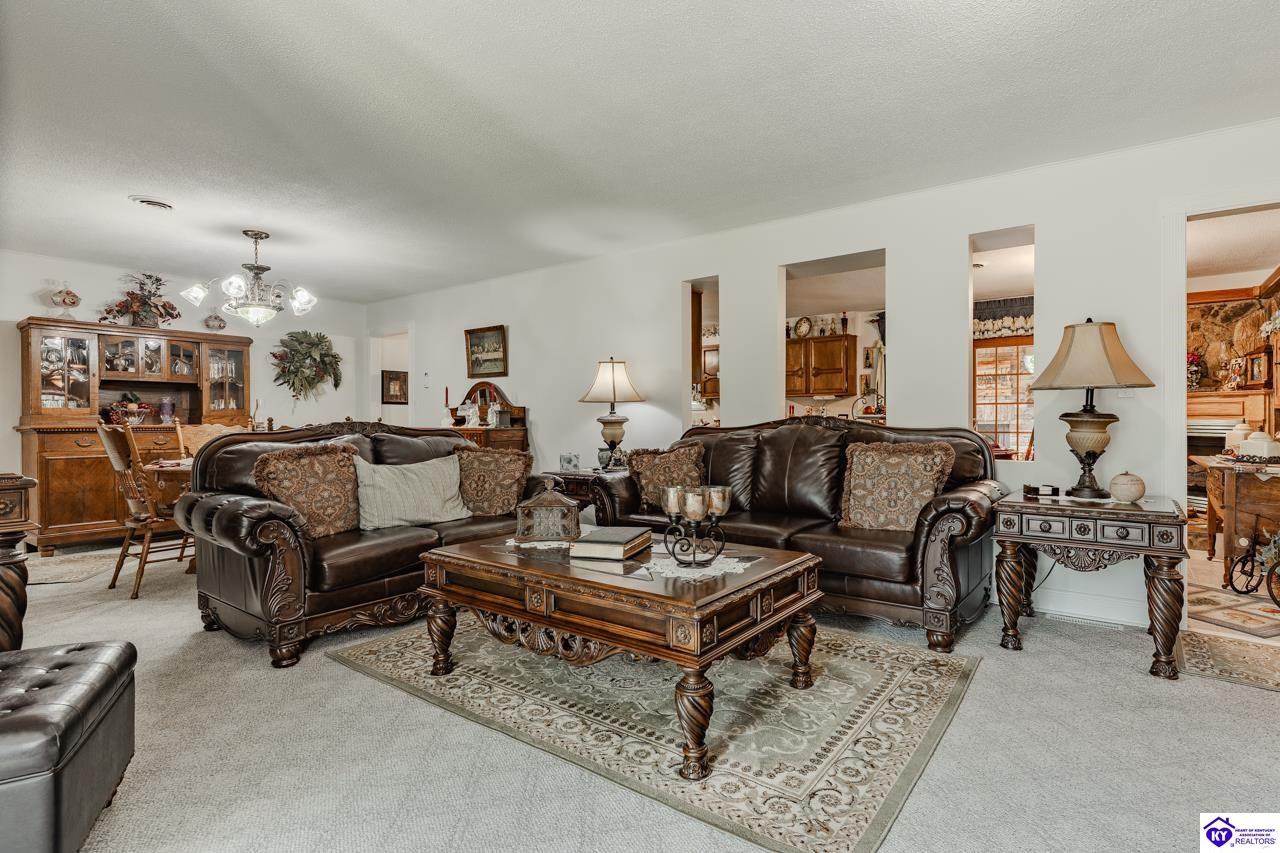 696 Pine Valley Drive