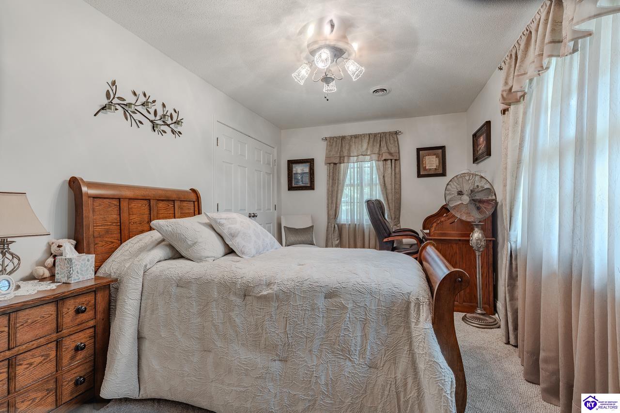 696 Pine Valley Drive