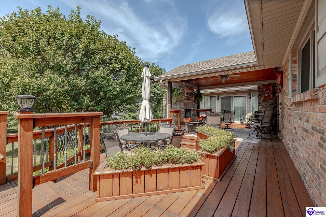 696 Pine Valley Drive